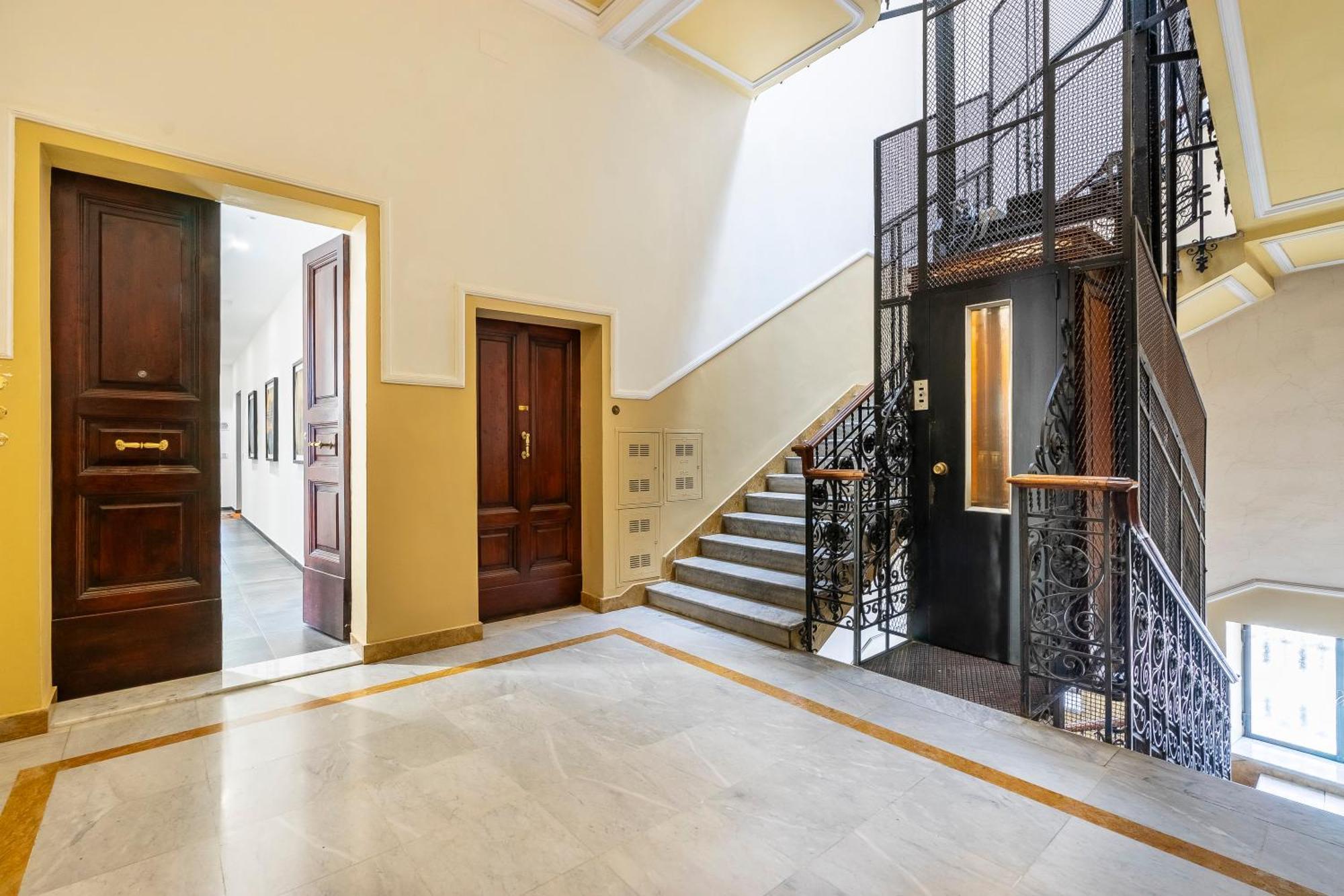 San Marco White Appartamento Luxury Con Garage Su Richiesta Florencie Exteriér fotografie